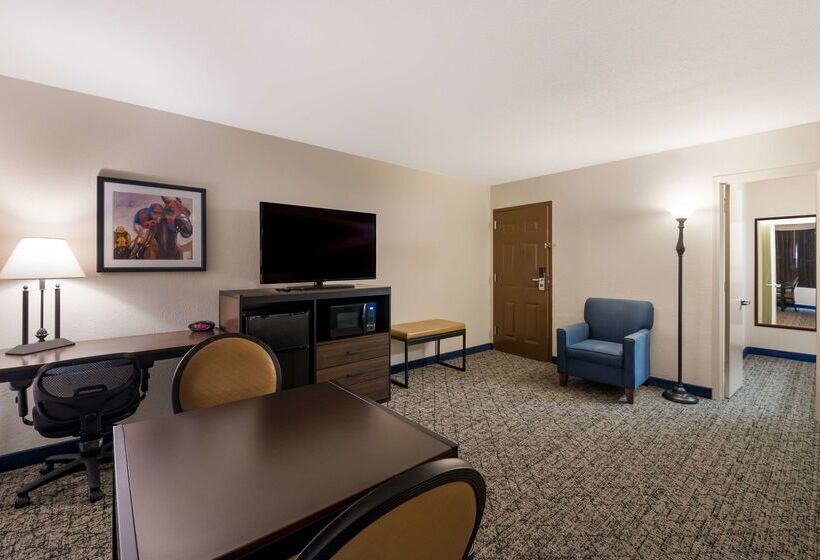 هتل Best Western Winners Circle