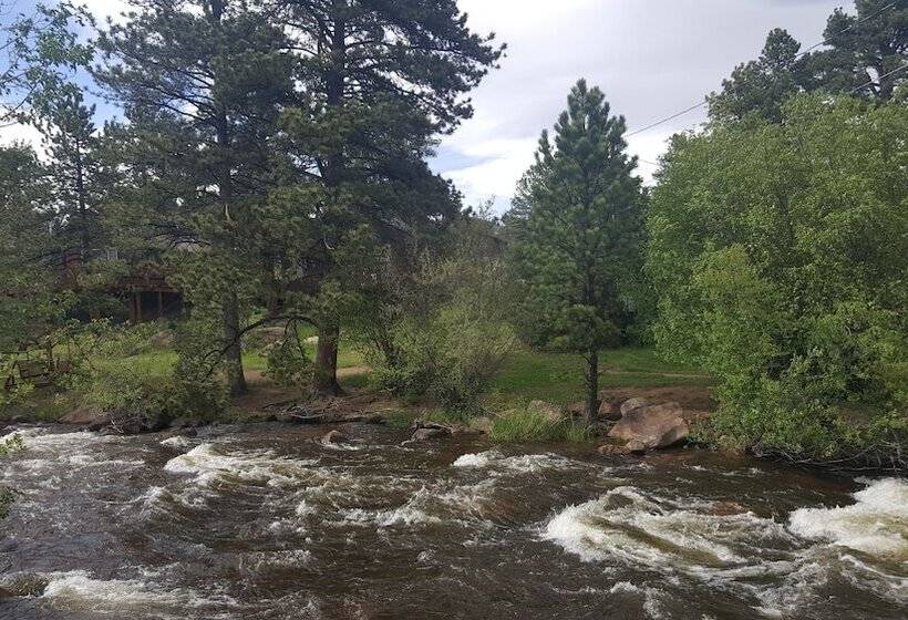 Hotel Brynwood On The River