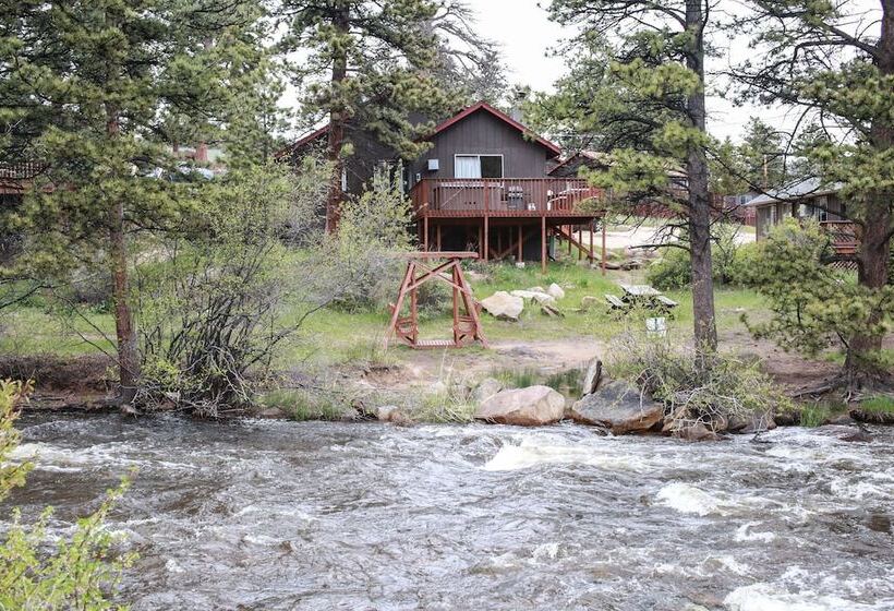 Hotel Brynwood On The River