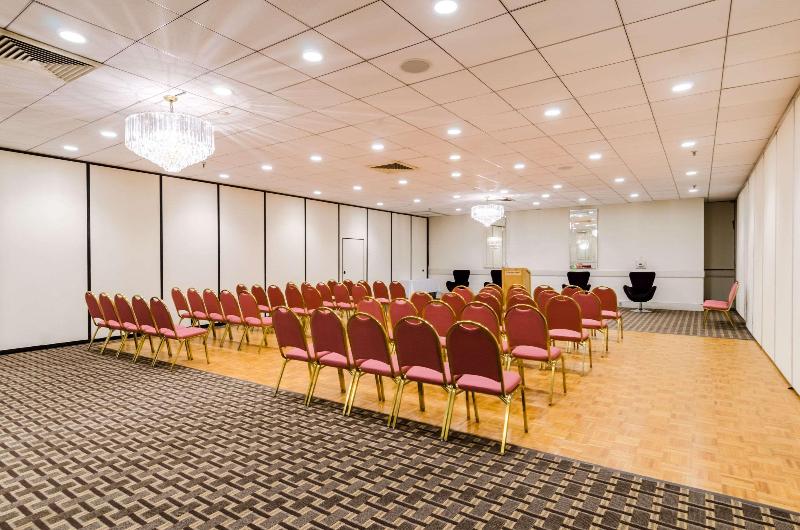 هتل Clarion  And Aqua Lagoon Waterpark