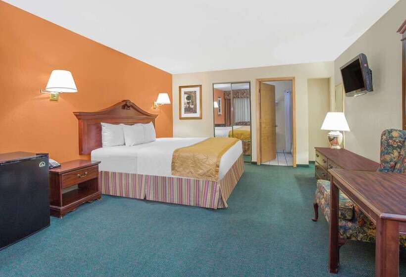 فندق Days Inn & Suites By Wyndham Red Rockgallup