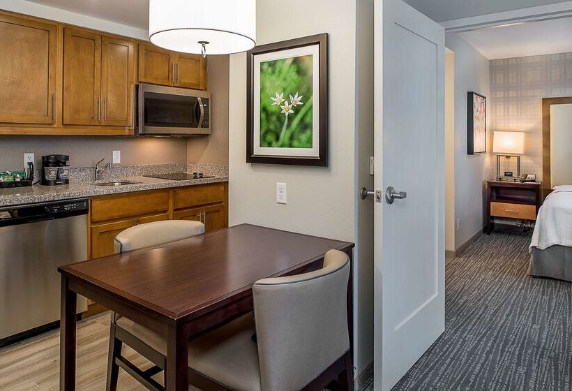 Hotel Homewood Suites By Hilton St. Louis Westport