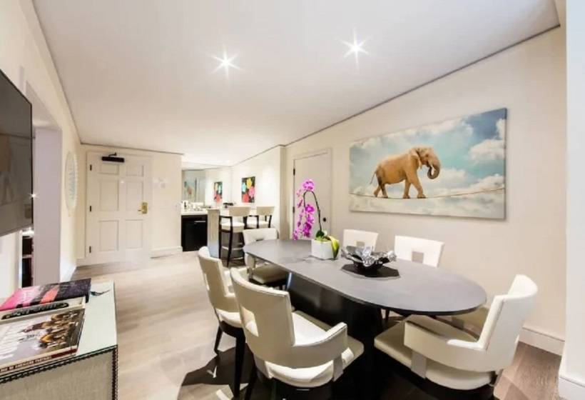 Mosaic Hotel Beverly Hills