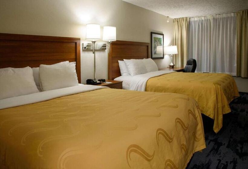 Отель Quality Inn