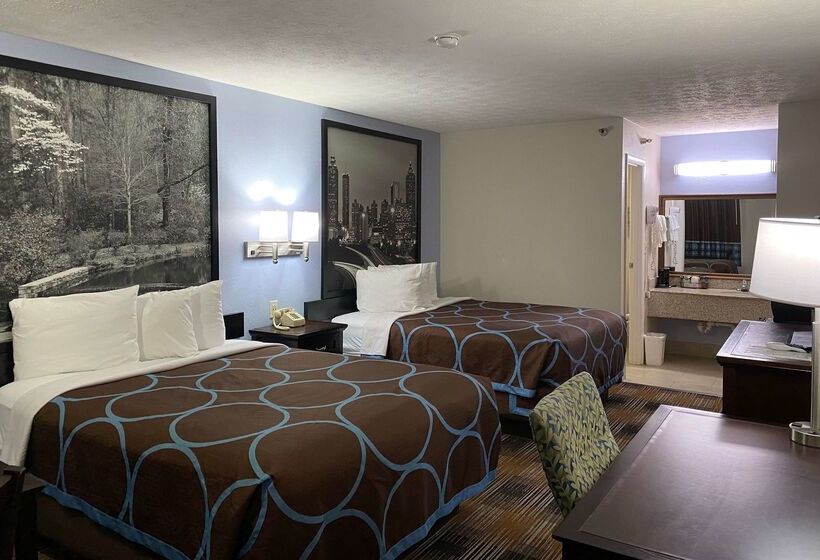 فندق Super 8 By Wyndham Covington