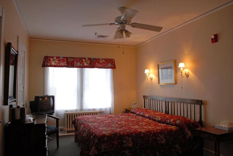 Отель The Bethel Resort & Suites