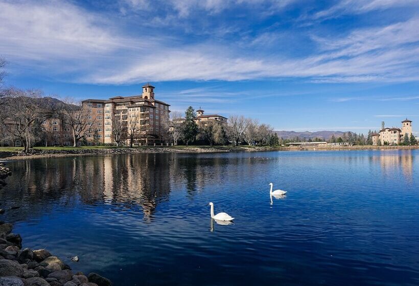 هتل The Broadmoor