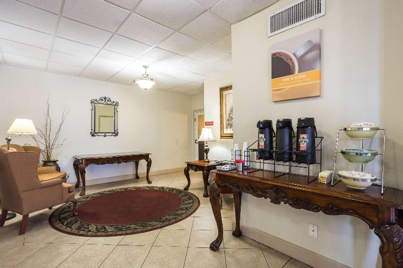 منتجع Motel 6spring Hill, Fl  Weeki Wachee