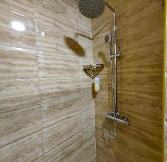 هاستل Oldbrick Pub