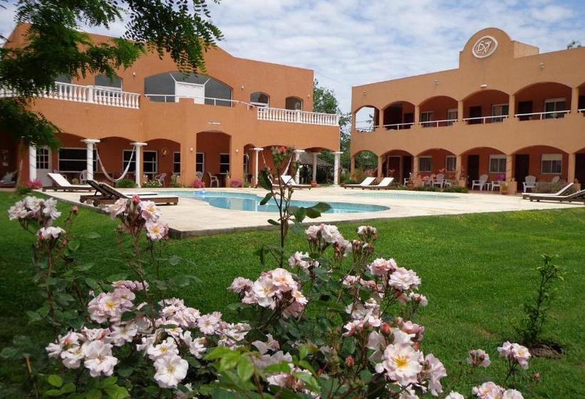 ホテル Las Victorias Apart