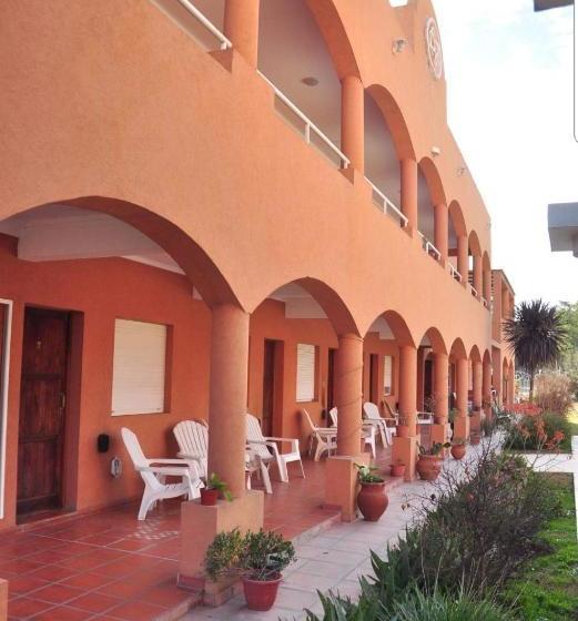 ホテル Las Victorias Apart