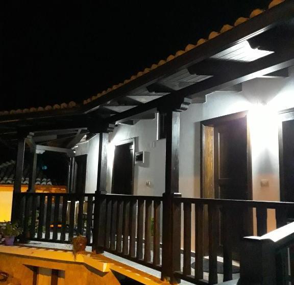 پانسیون Guest House Genti