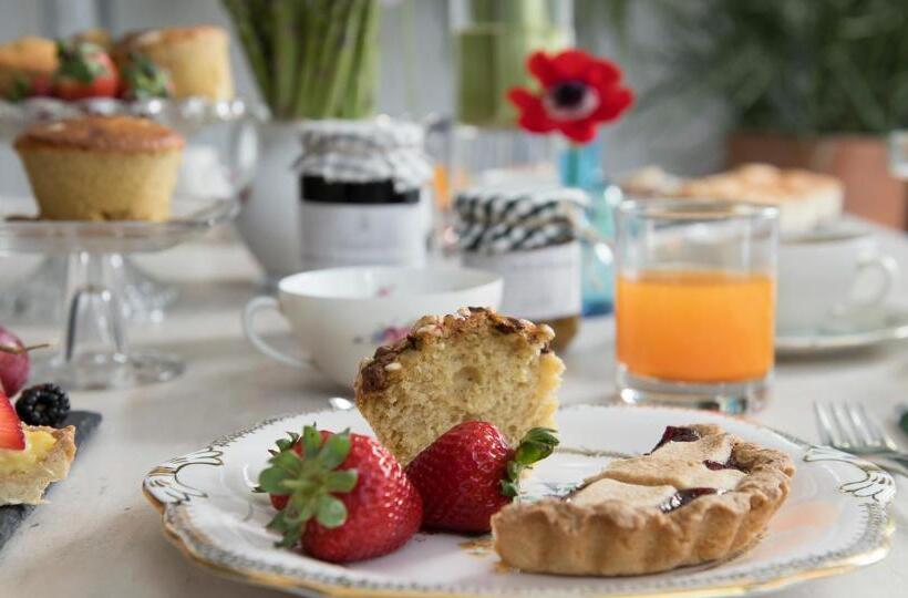 Fiorenzuola Bed & Breakfast