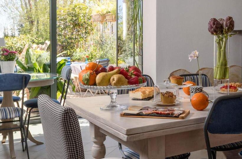 Fiorenzuola Bed & Breakfast
