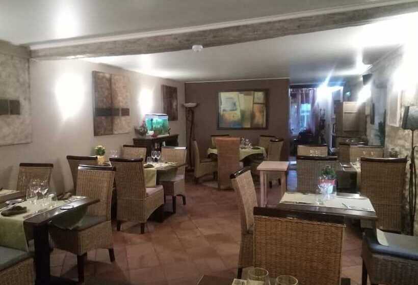 هتل L Hostellerie De La Rivière