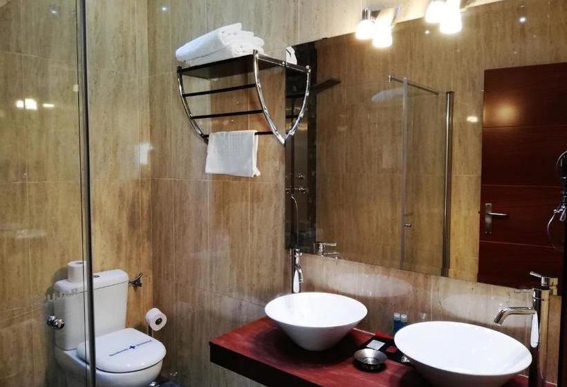 Hotel Lb Lebrija By Ma 22 Puntos