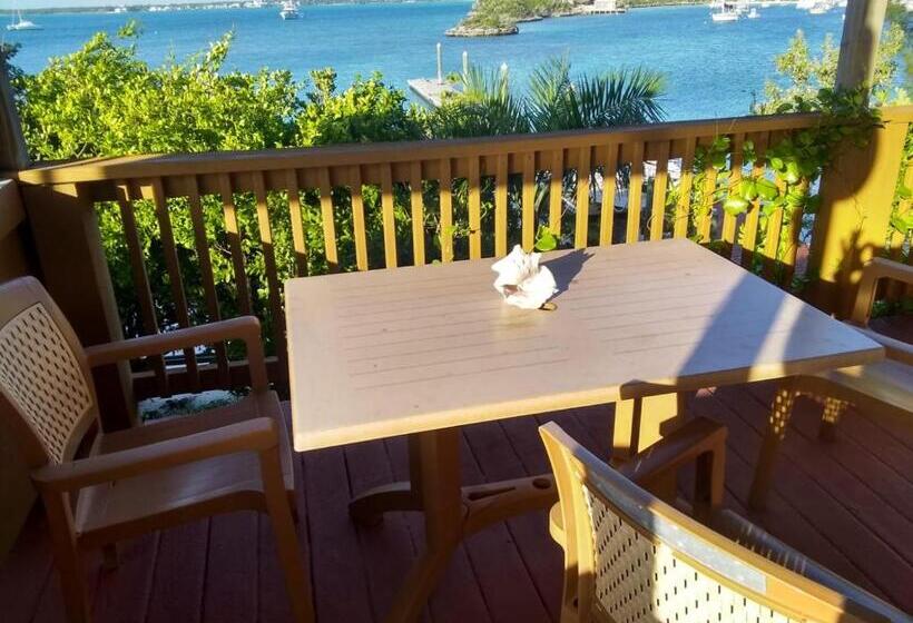 هتل St Francis Resort