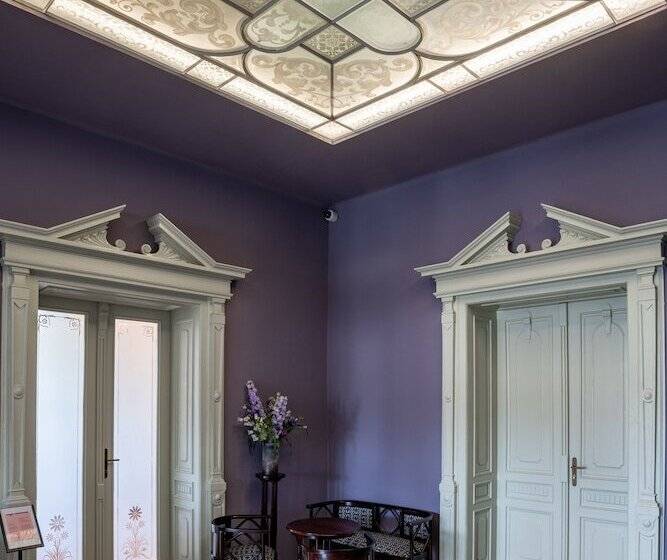 هتل Villa Rosenaw