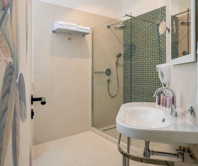 هتل Villa Rosenaw