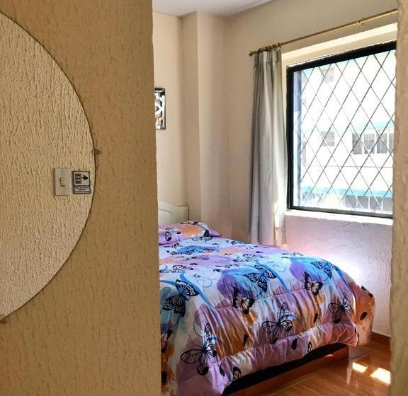 پانسیون Hostal Brilliant