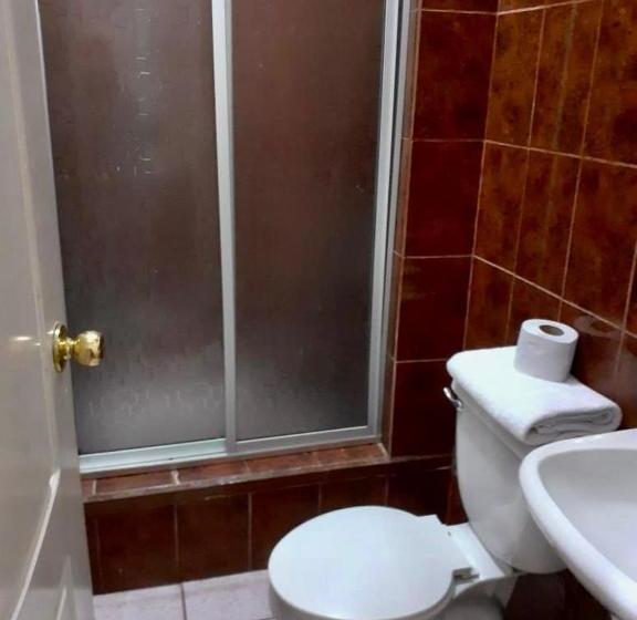 پانسیون Hostal Brilliant