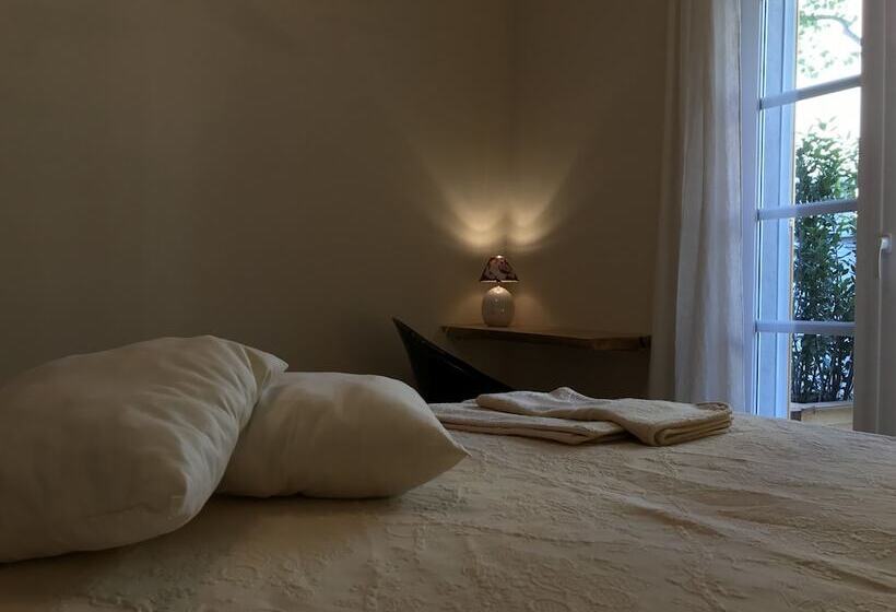 بنسيون Liberty Room And Breakfast