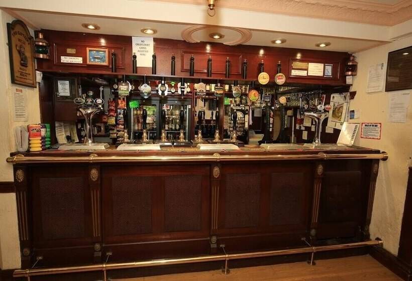 هاستل The Navigation Tavern