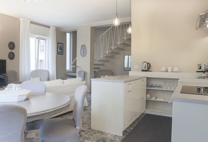 بنسيون Casa Dello Speziale