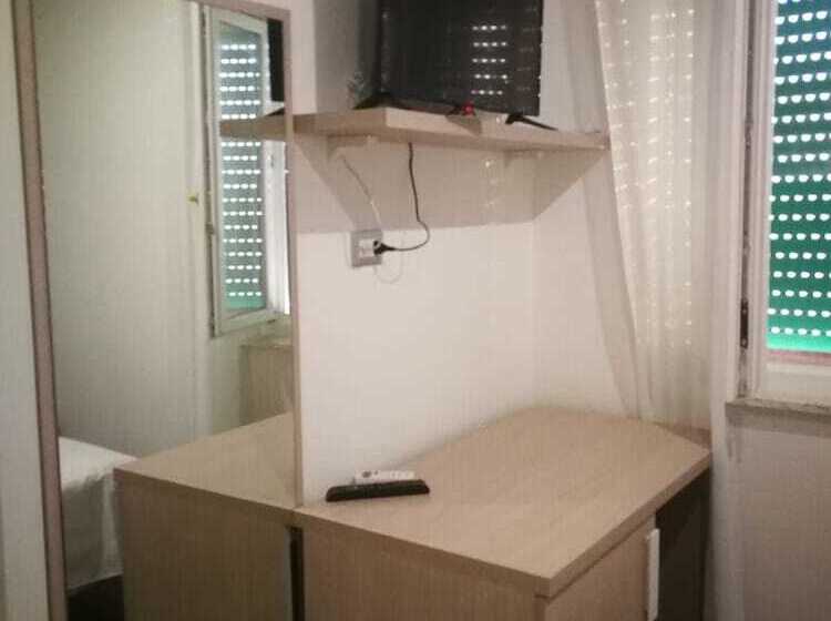 مبيت وإفطار Borgo Marinaro