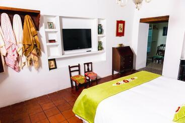 تختخواب و صبحانه Estancia Los Cuartos