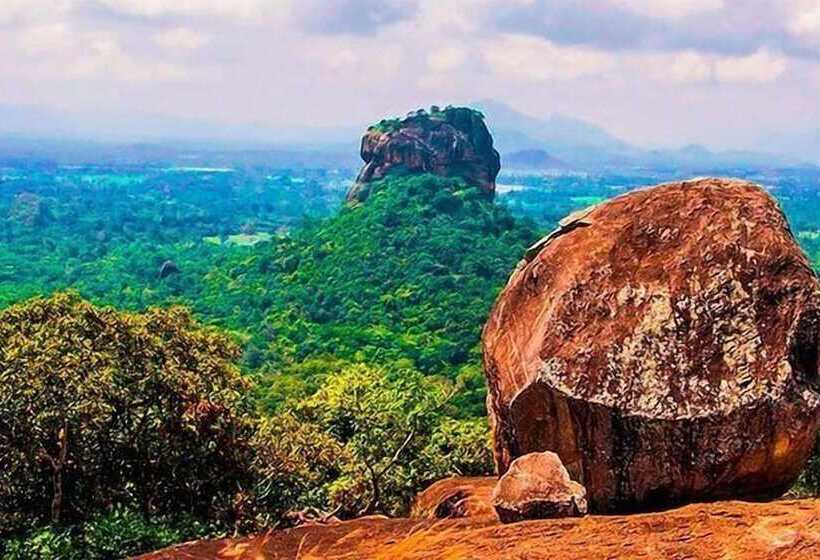هتل Sigiriya Kingdom Resort