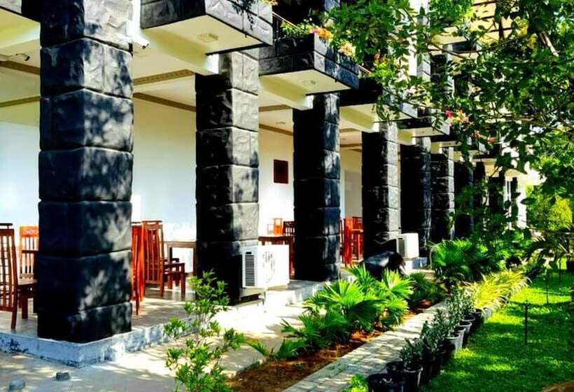 هتل Sigiriya Kingdom Resort