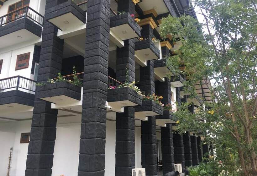 هتل Sigiriya Kingdom Resort