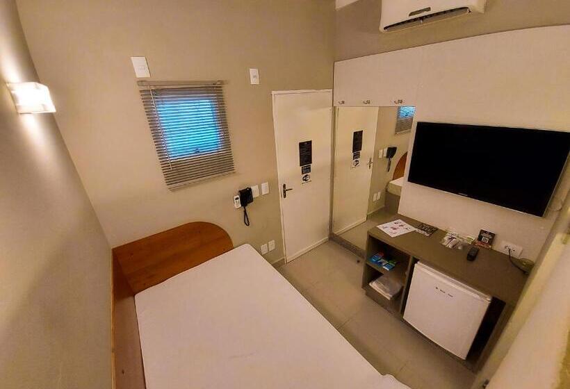 Oasis Motel