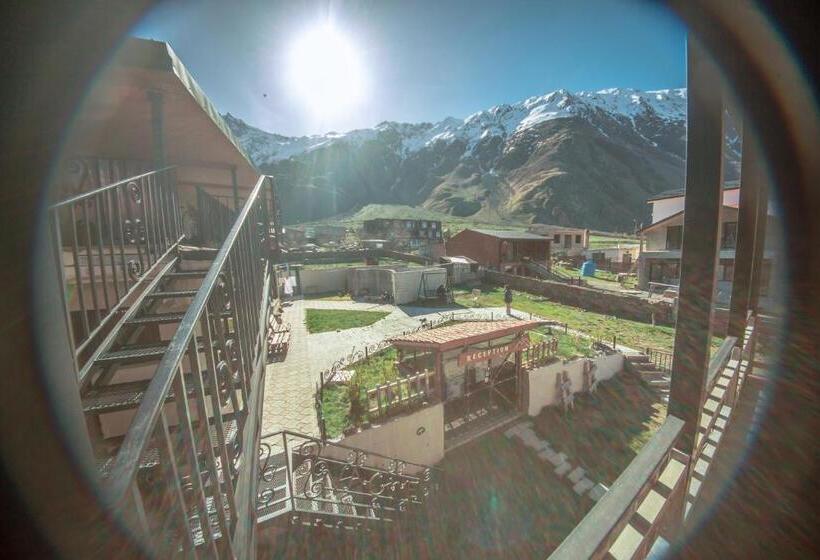 تختخواب و صبحانه Vache