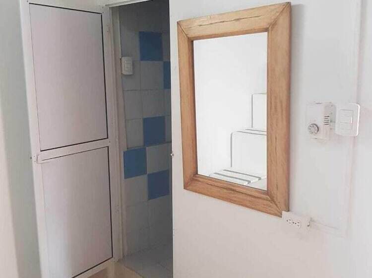 هتل Playa Tiburon