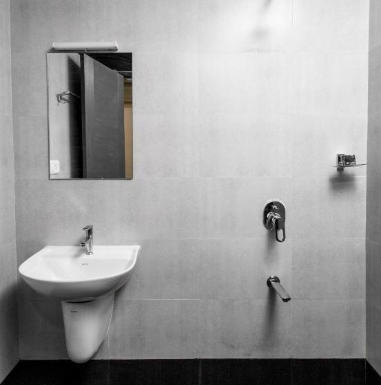 Отель Sapphire Club Metro