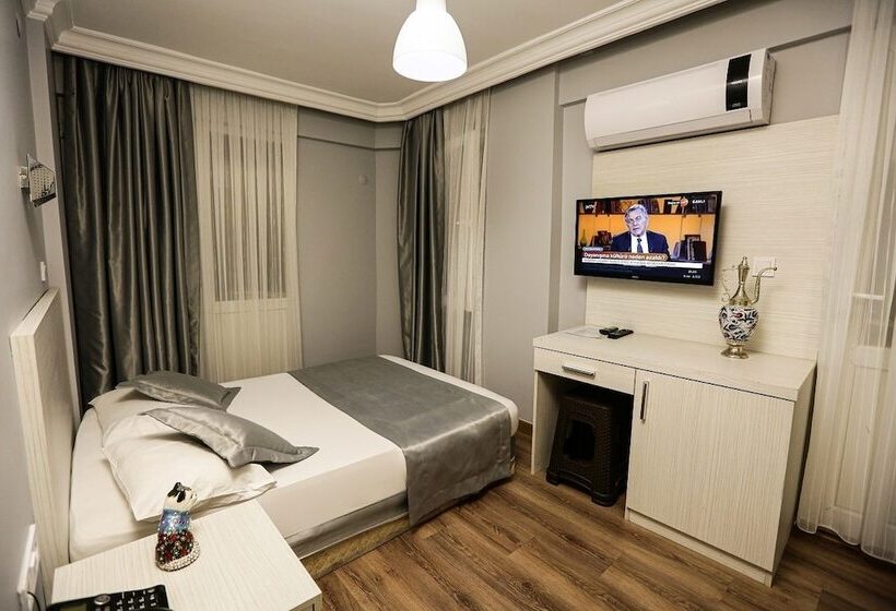 هتل Papi̇llonada