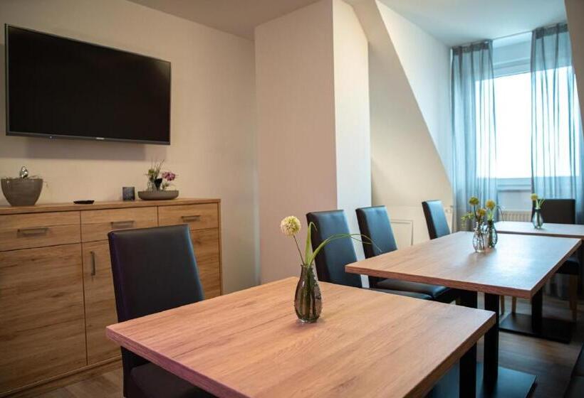 پانسیون Gästezimmer Düll
