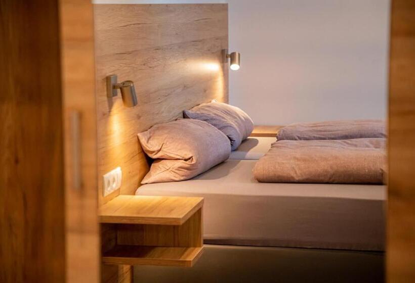 پانسیون Gästezimmer Düll