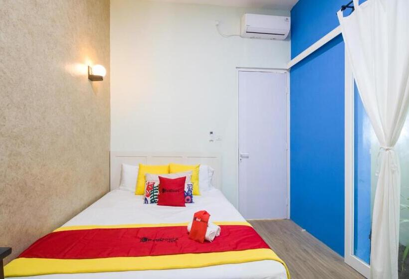 Пансион Reddoorz Near Umy Yogyakarta 3