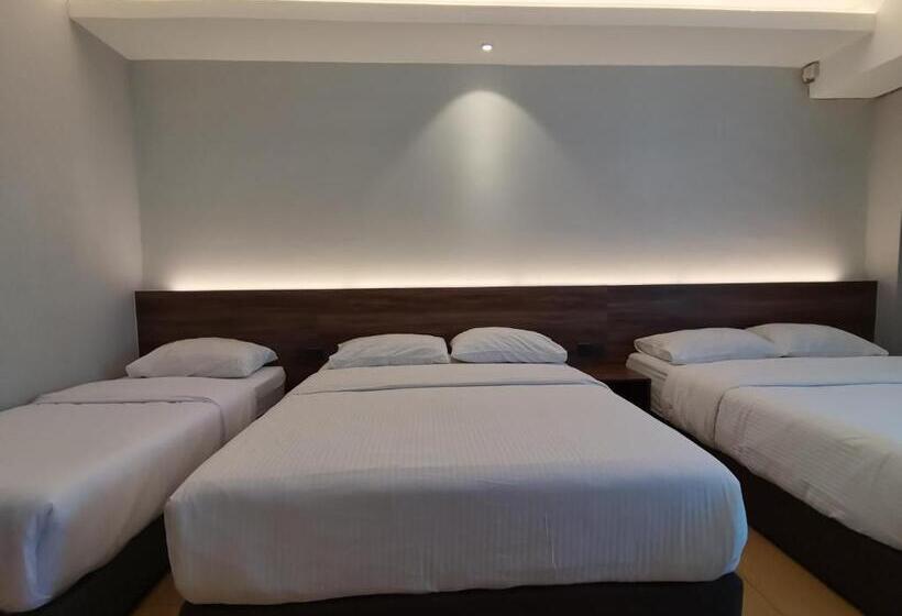 Albergue Lumut