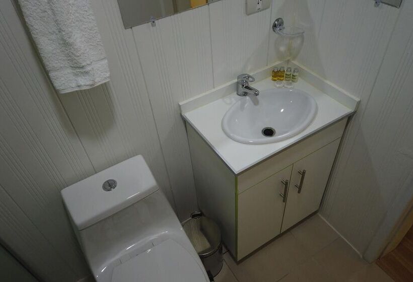 هتل Almudena Suites Uyuni