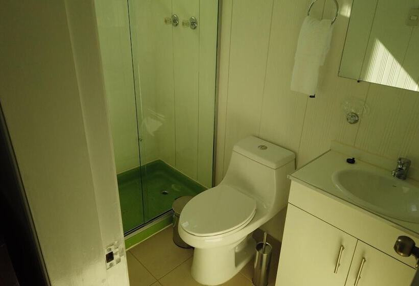 هتل Almudena Suites Uyuni