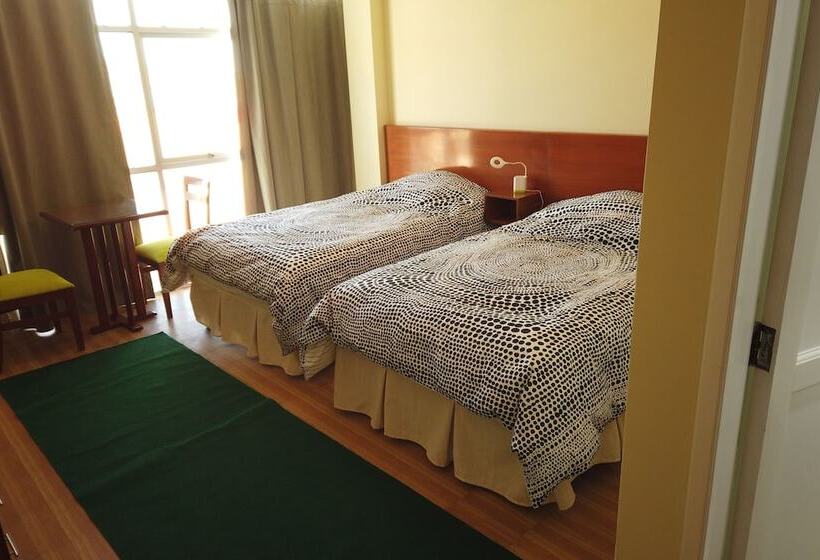 هتل Almudena Suites Uyuni