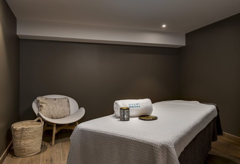 Pierre & Vacances Premium L Hévana