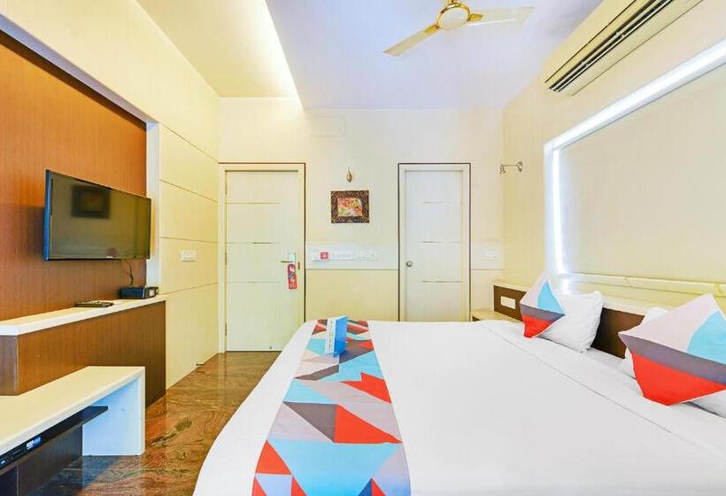 هتل Fabexpress B Zone   Nr Valluvar Kottam Monument & Us Visa Biometrics Center And Us Consulate