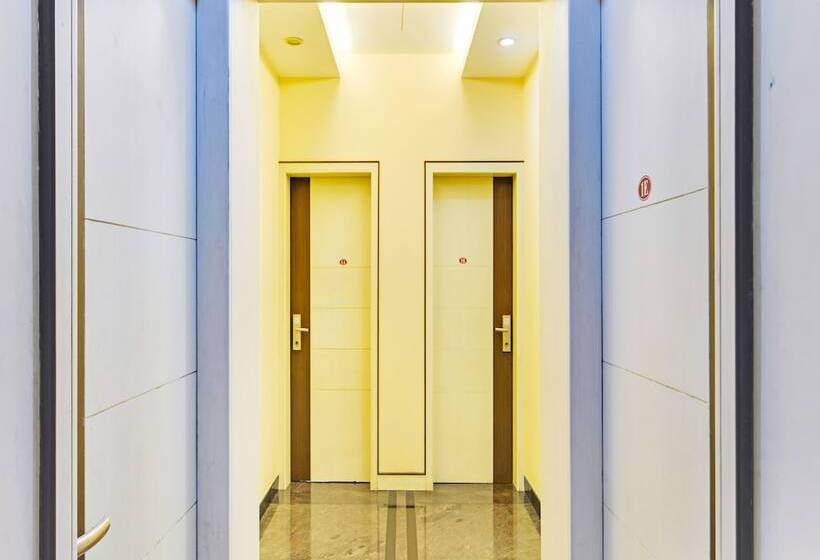 هتل Fabexpress B Zone   Nr Valluvar Kottam Monument & Us Visa Biometrics Center And Us Consulate