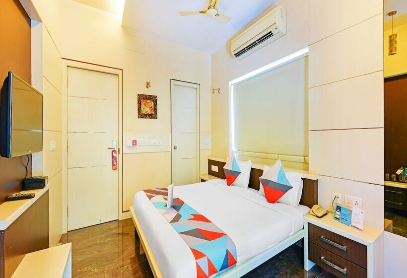 هتل Fabexpress B Zone   Nr Valluvar Kottam Monument & Us Visa Biometrics Center And Us Consulate