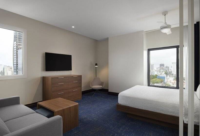 هتل Homewood Suites By Hilton Santo Domingo, Dominican Republic